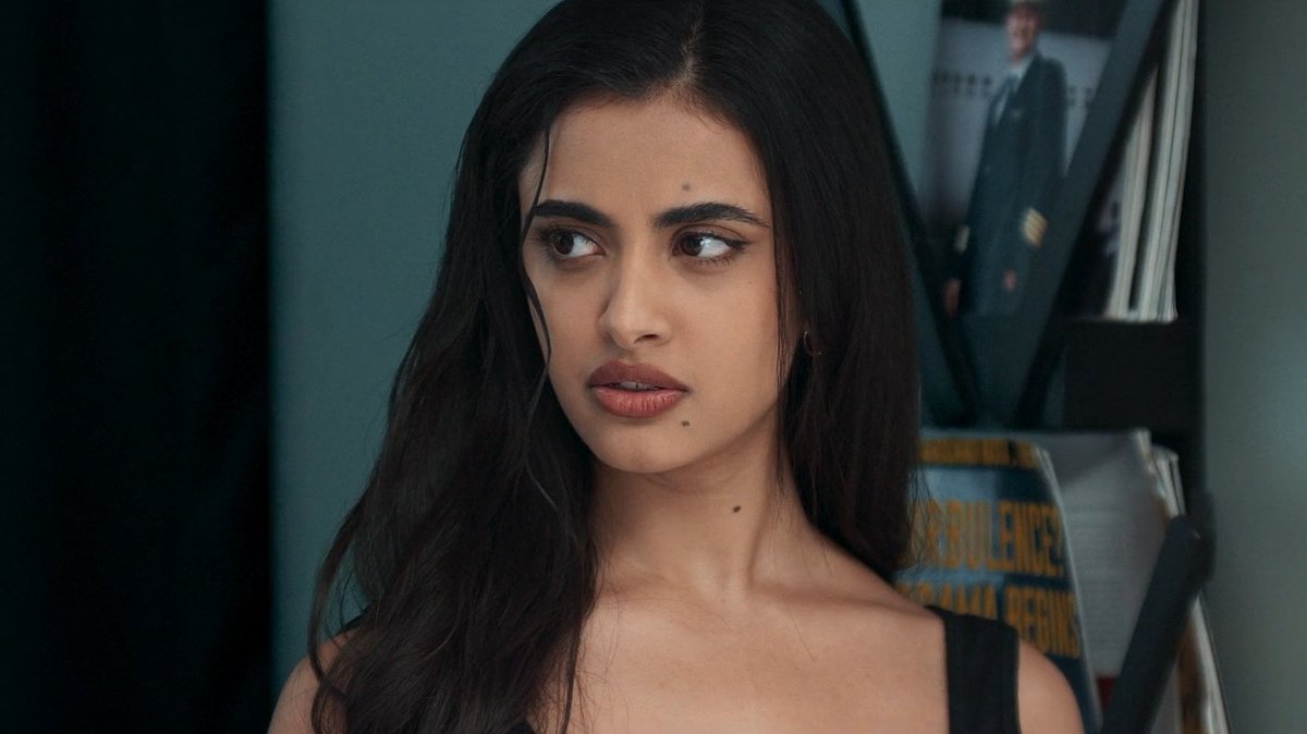 koreanoli's tweet photo. Rhea Singha as Agent Shivani Roy ❤️ https://t.co/gAr3R0VqSc