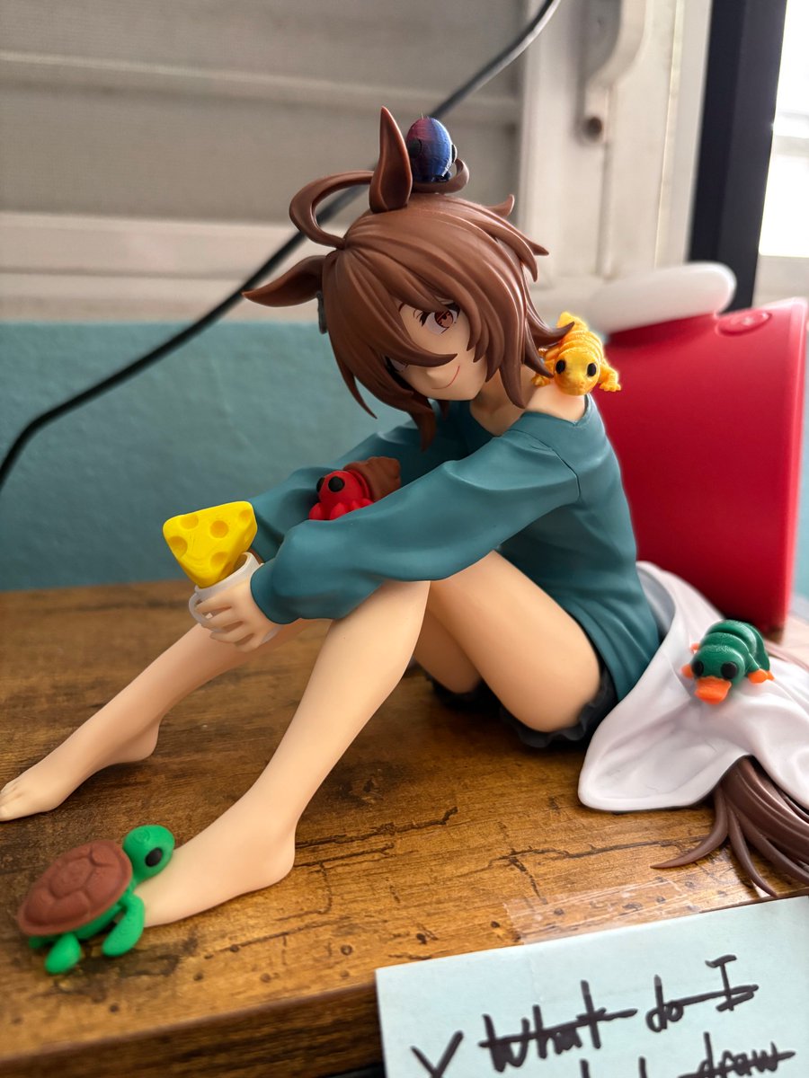 Kiora06's tweet photo. I got her some friends and some cheese. https://t.co/rVtLdC9efK