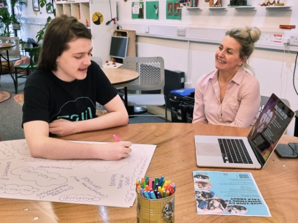 EventusRecruitG's tweet photo. ✨ Supporting confidence, opportunity and future potential ✨

Last week, our very own Nikki delivered our first employability workshop with Escape2Make in Lancaster as part of our Charity of the Year partnership and we could not be prouder. https://t.co/EH4v6lz6gK