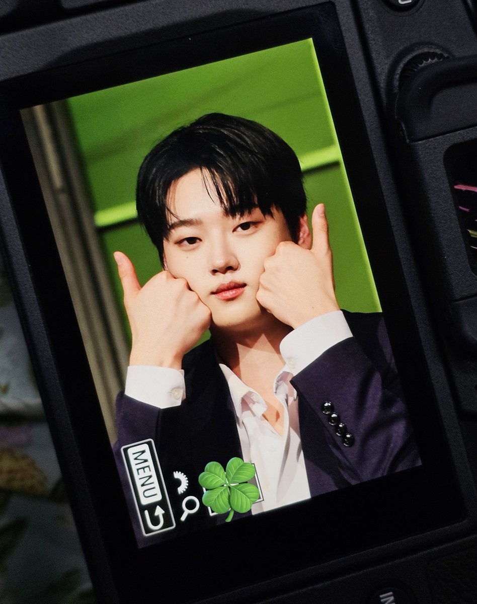 선샤인 ☀️ tweet media