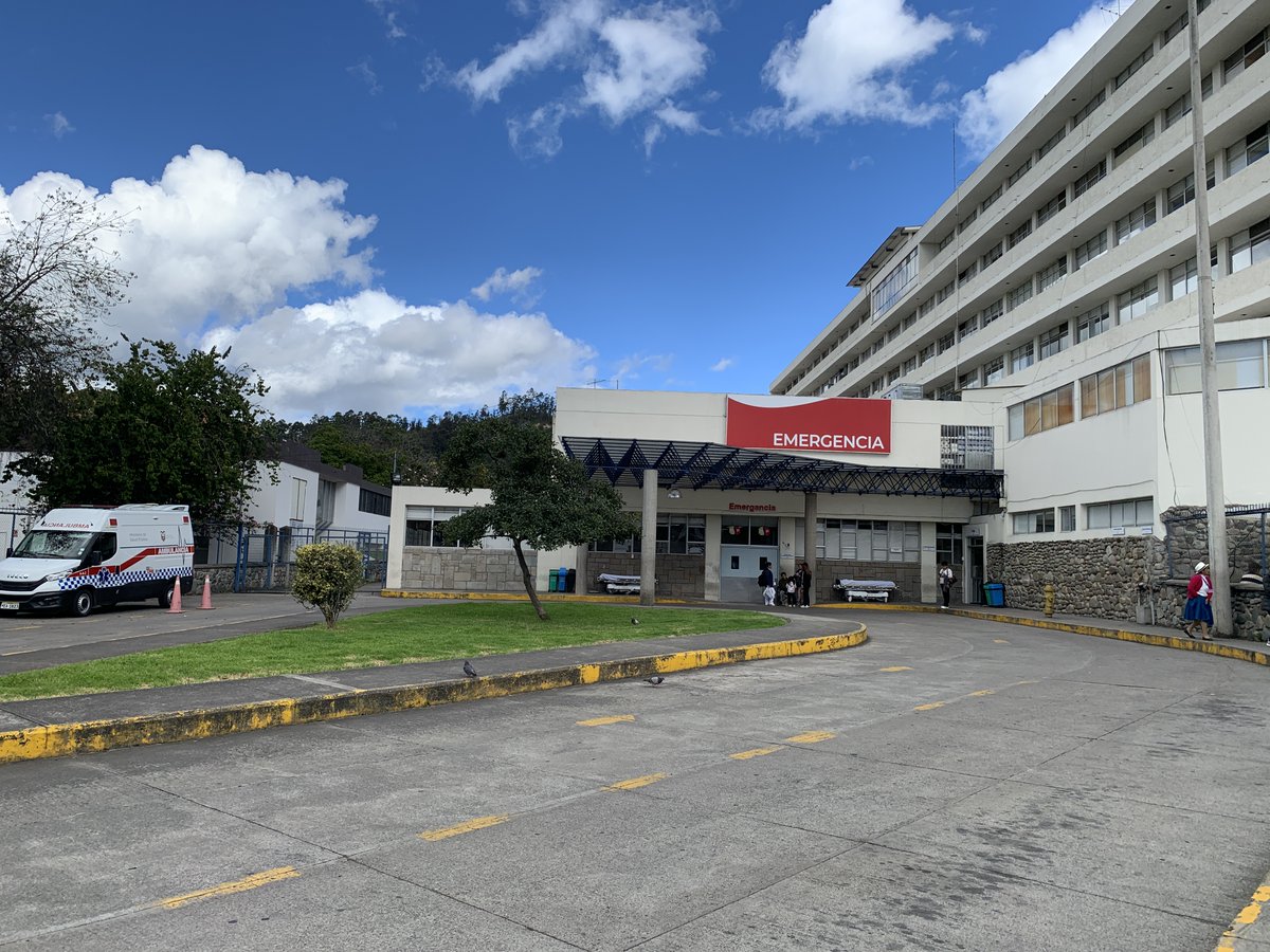 HVCMOficial's tweet photo. Durante el feriado por la Batalla del Pichincha, el área de Emergencia del Hospital Vicente Corral Moscoso atendió a 783 pacientes: 342 hombres y 441 mujeres. Las principales causas fueron enfermedades gastrointestinales, respiratorias y traumatológicas. https://t.co/cfreLvNTsd