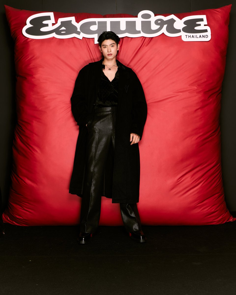 Esquire Thailand tweet media