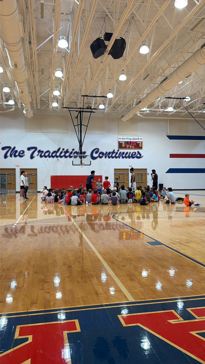 Clear Lake High School Boys Basketball (Houston) tweet media
