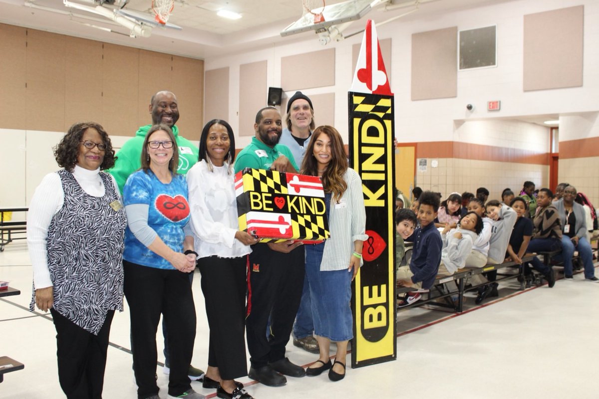 goodintentionsf's tweet photo. Good Intentions Foundation had the honor of welcoming our community partner, Action for Kindness @actionforkindness , to our community school, Cora Rice Elementary School—along with Delegate Diana Fennell’s office @dianamfennell —to pour into the hearts of our young people 💚 https://t.co/yfzPxTiEYQ
