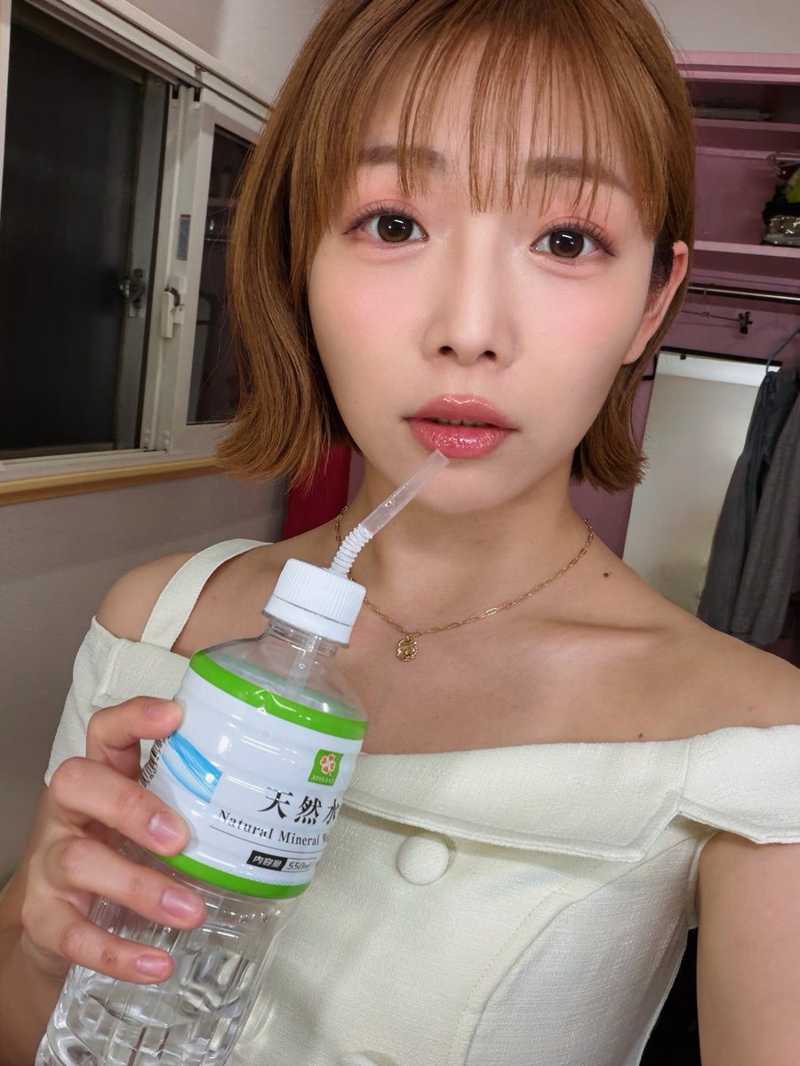 紗倉まな