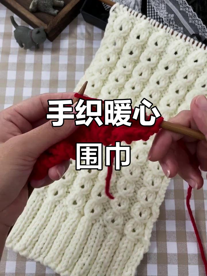maliiiiiw's tweet photo. Just finished a cozy hand-knit wool scarf for my bestie—soft, unique, and full of little hand-made love  Handmade = heartmade!， https://t.co/y2RI2pD3Ou
