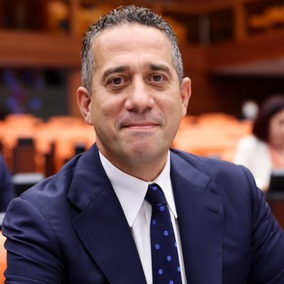 Boşuna Tıklama tweet media