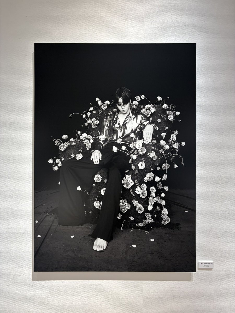 nacoricha's tweet photo. KIM YEONG JUN × YOSHIDA YUNI PHOTO EXHIBITION “Face to face” https://t.co/jYzipNoQIp