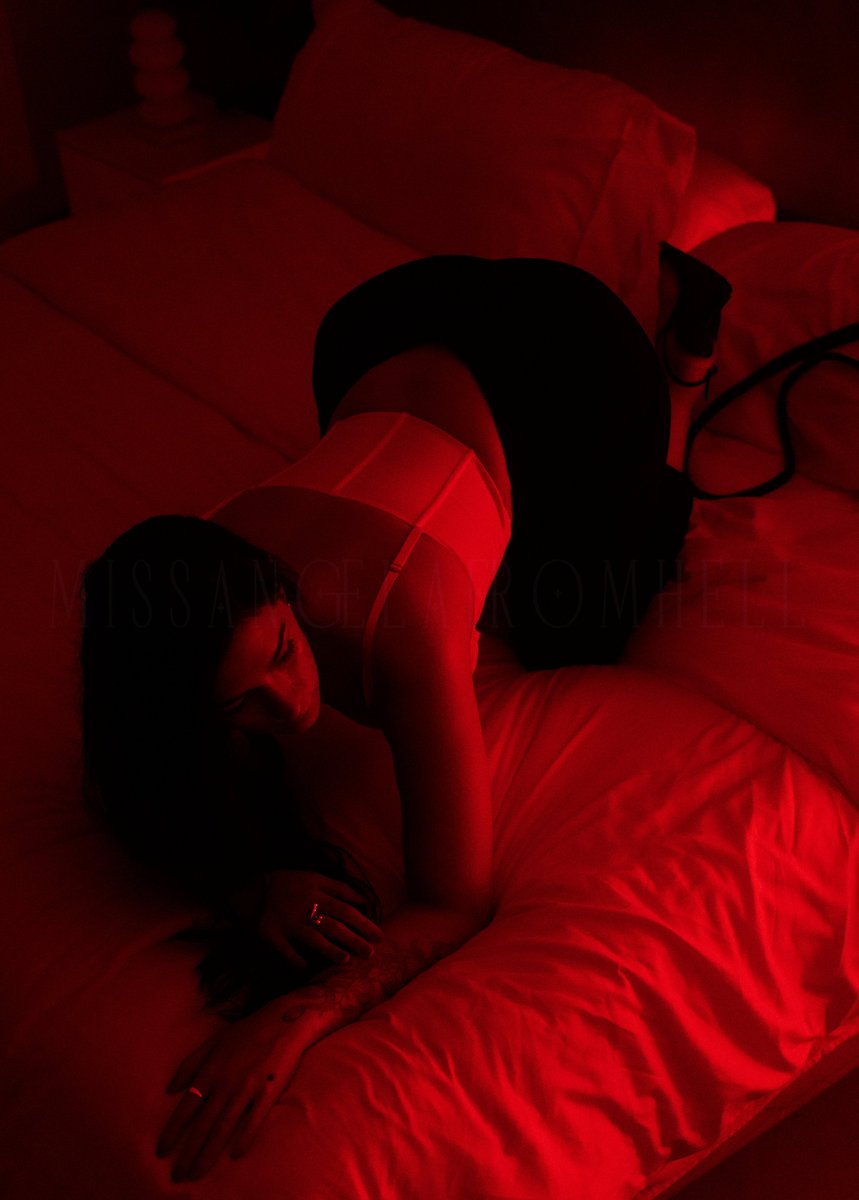 missangelahell's tweet photo. Kneel at me
Learn to embody real devotion
Learn a selfless way to live 
And find the benefits of serve me https://t.co/NHBdp2bMyj