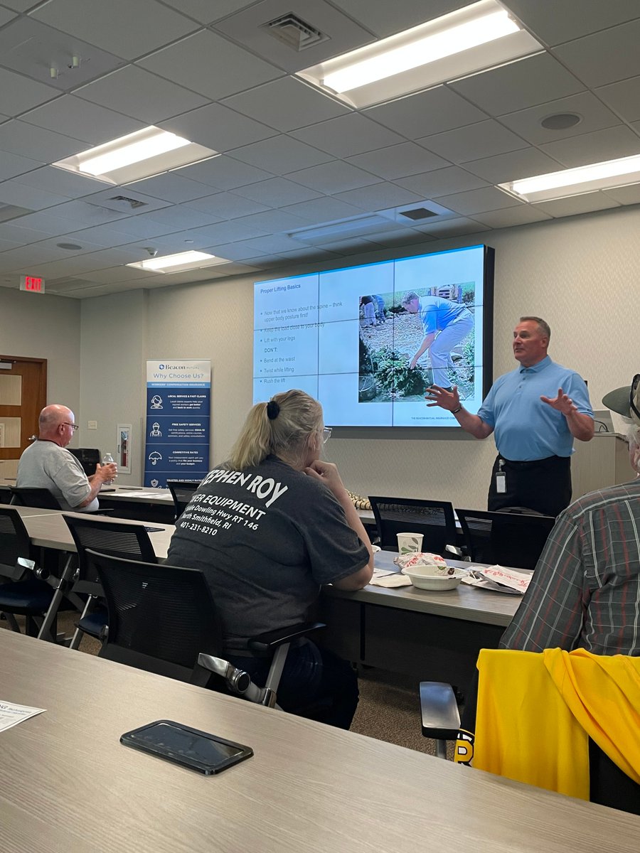 beaconmutual's tweet photo. Last week, we hosted members from @RINLAssoc for their Twilight Meeting! Kurt Bodziony, one of our Safety Consultants, presented on the importance of proper ergonomics in landscaping and how to improve injury prevention!

#focusedonwhatmattersmost #landscapingsafety #BeaPrepared https://t.co/kecDMVoWwQ