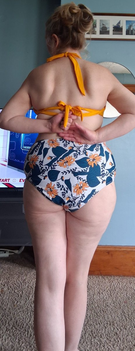 Jean_Scott_xxx's tweet photo. Nothing worse than back to work after a long weekend. Maybe we'll tweet more pics for #TittyTuesday later, but in the meantime, here's a few looks at Jean trying on a swimsuit this weekend because it's nearly time for such. 

They don't show a ton but they're fun pics,  right? https://t.co/nQq5vZIKel