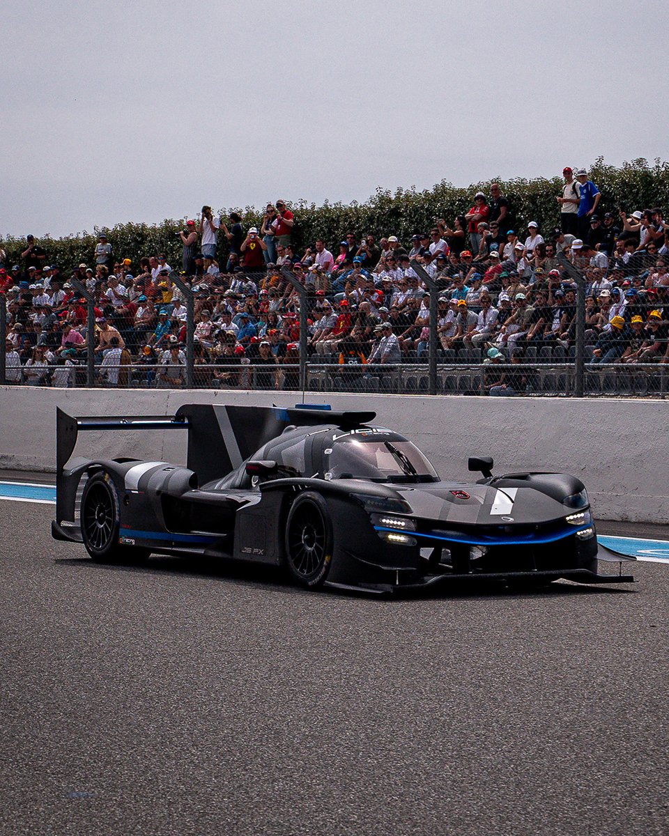 Ligier Automotive tweet media