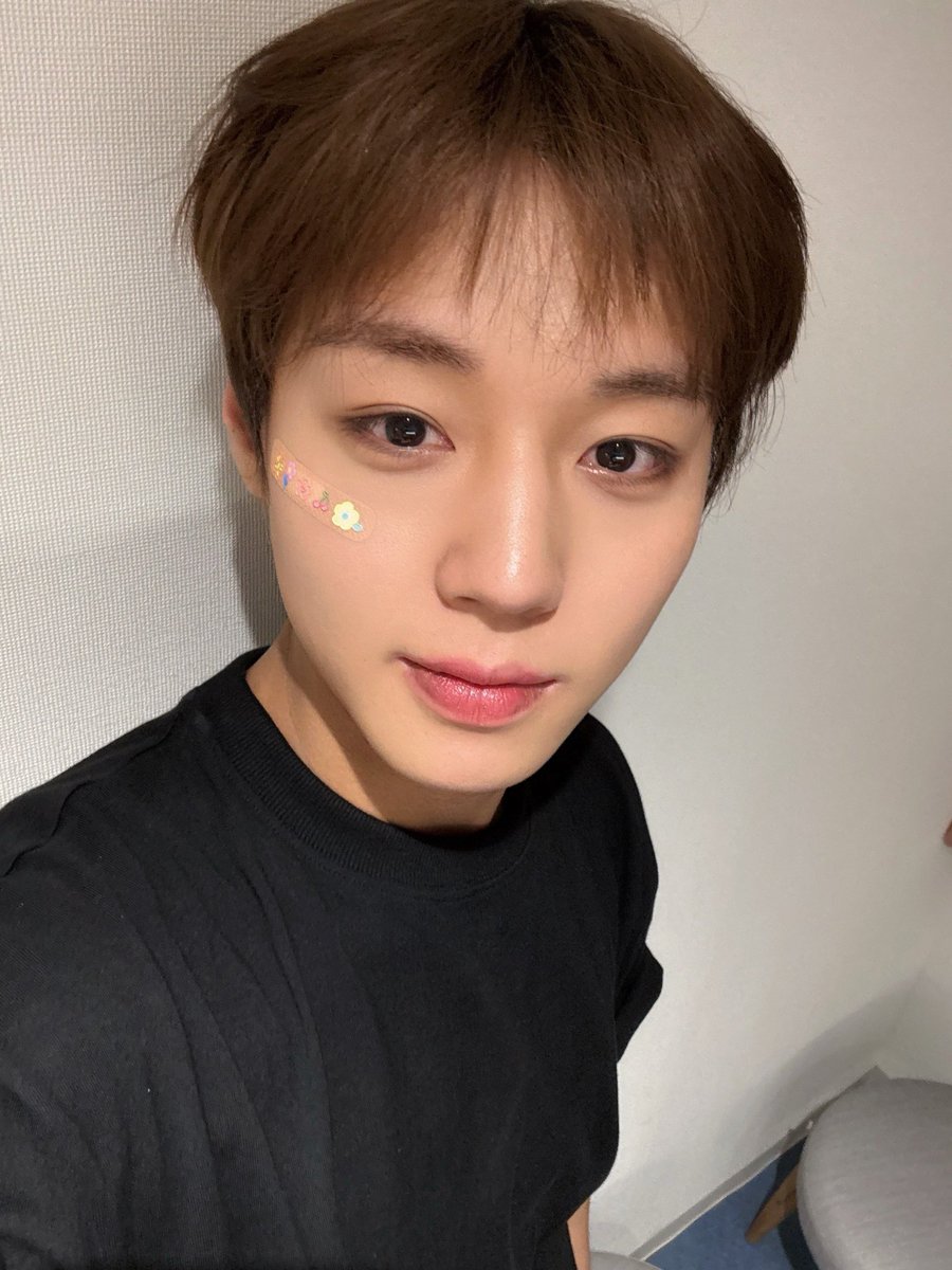 랑🎀 tweet media