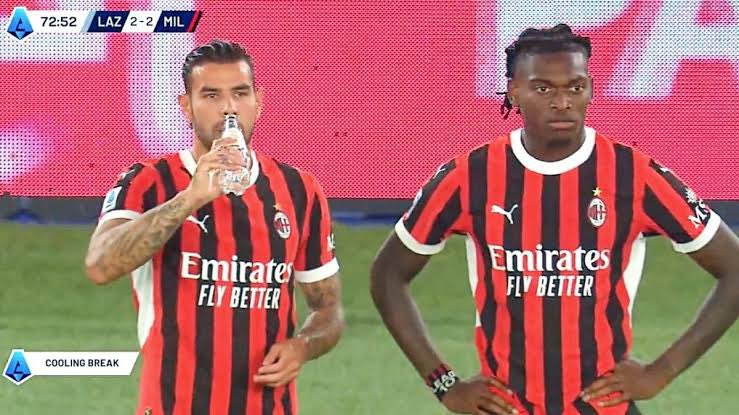 MilanArg__'s tweet photo. Hoy los liquidan por dos monedas: A uno solo lo fueron a buscar desde la liga de los camellos, y al otro se lo pelean equipos turcos.

El tiempo pone a cada uno en su lugar . . . https://t.co/2QP3oB45vn