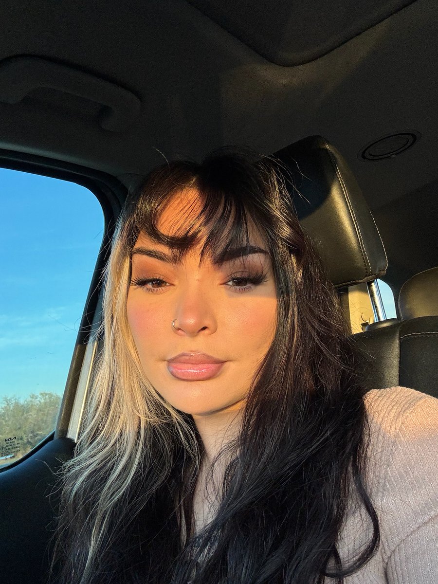 Taylor tweet media