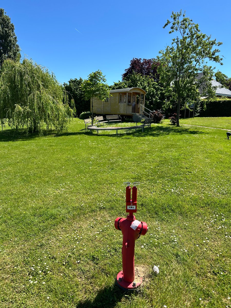 Tim_Renders's tweet photo. Vandaag gaf ik een opleiding op maat voor De Wingerd, Woonzorgnet Dijleland. Bedankt voor de fijne namiddag. Sinds 2018 blijven we samen gaan voor meer brandveiligheid. Samen #BrandveiligeZorg. https://t.co/bFt8VmfiQB