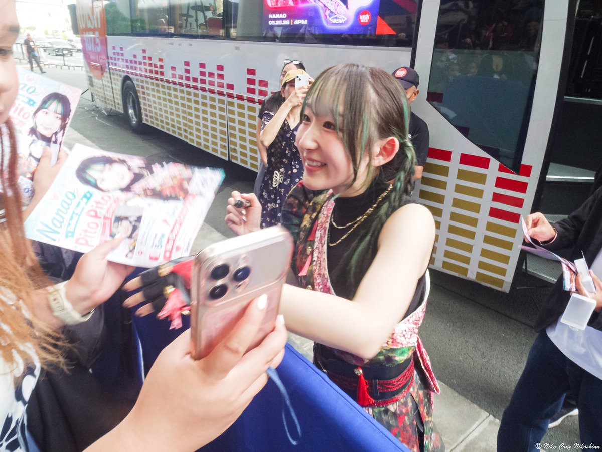 nikoshinn's tweet photo. Masaya akong makita si @Nanao_po  sa @wish1075  bus kahapon. Maganda siya at mabait! https://t.co/EiriVfsJO7