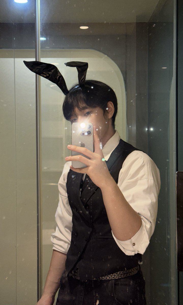 发霉的椰子 tweet media