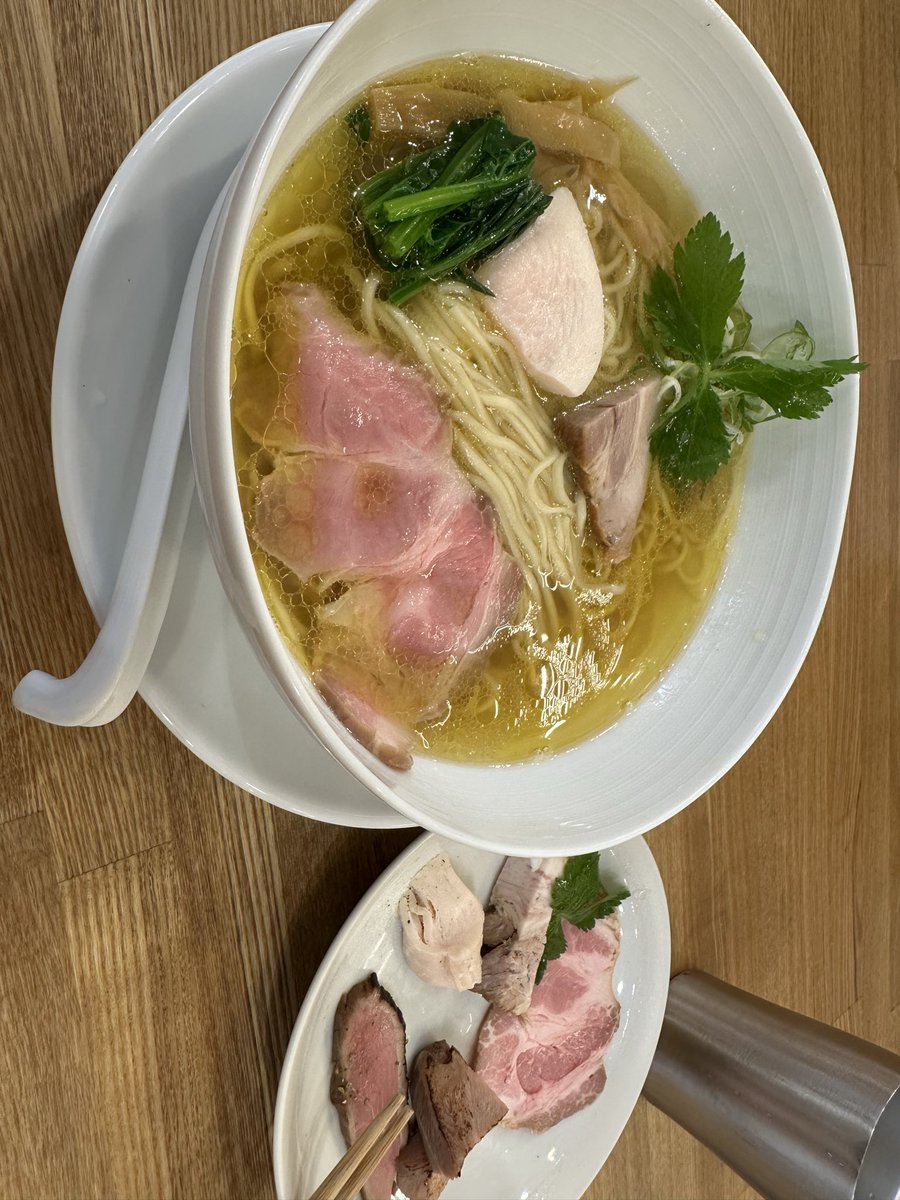 otqamq's tweet photo. お寿司🩷ラーメン🩷 https://t.co/2xfKls9Gma