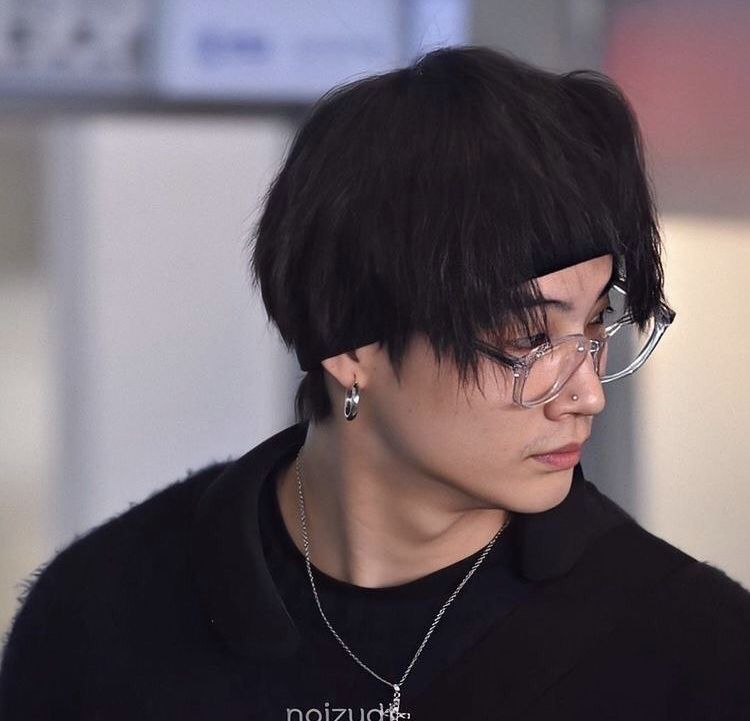 Pop7base's tweet photo. GOT7’s JAY B shared that if he hadn’t become a singer, he would likely still be involved in music as a producer.

“I’d probably be working as a producer. I’d still be making music and composing songs, even if I wasn’t performing myself. I’d probably write songs for others." https://t.co/098nvkgwF6