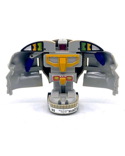 DailyGoBots's tweet photo. Discovered the greatest transforming robot of all time today https://t.co/fSAIfpO0MJ