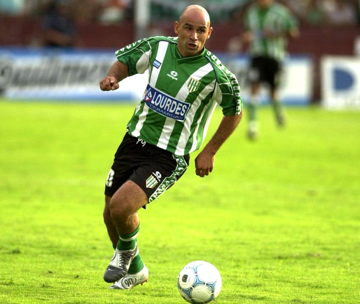 Club A. Banfield tweet media