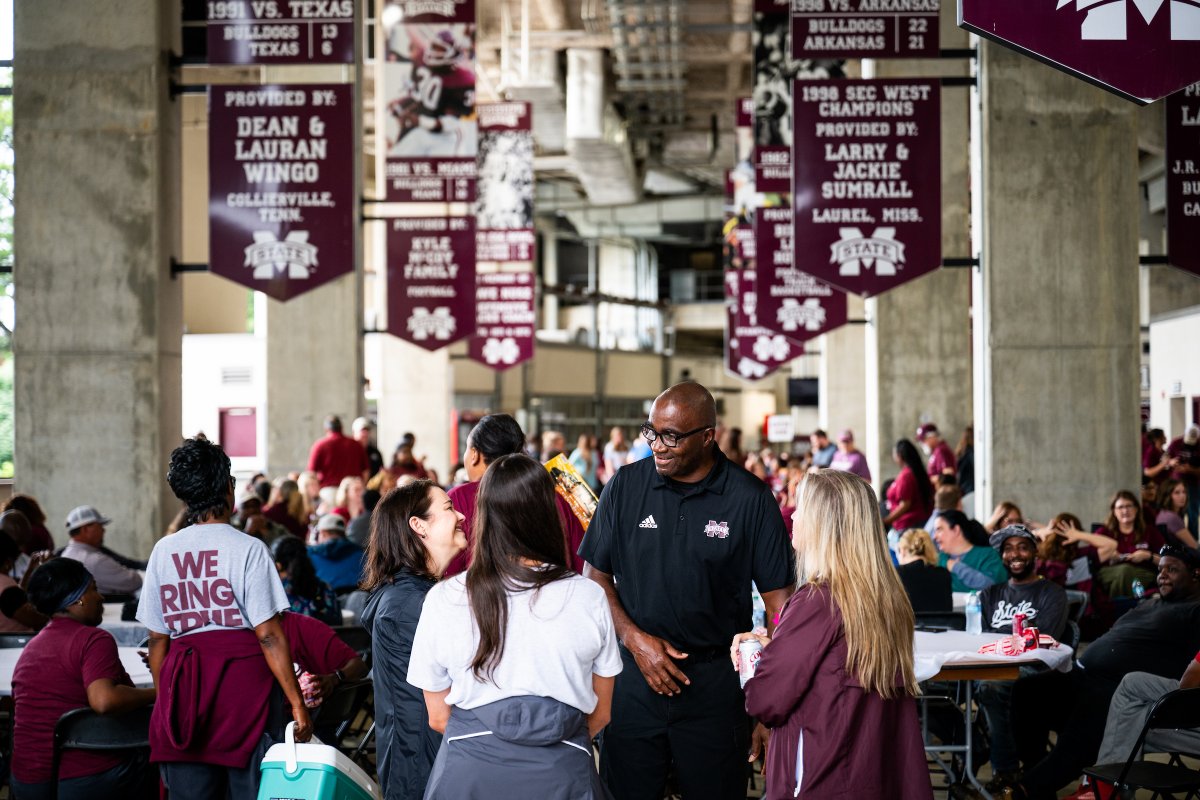 msstate's tweet photo. It's the people that make the place! 🫶 We loved getting to celebrate our amazing staff last Friday at Staff Appreciation Day. Thank you for all you do! https://t.co/3GVZKlEP3t