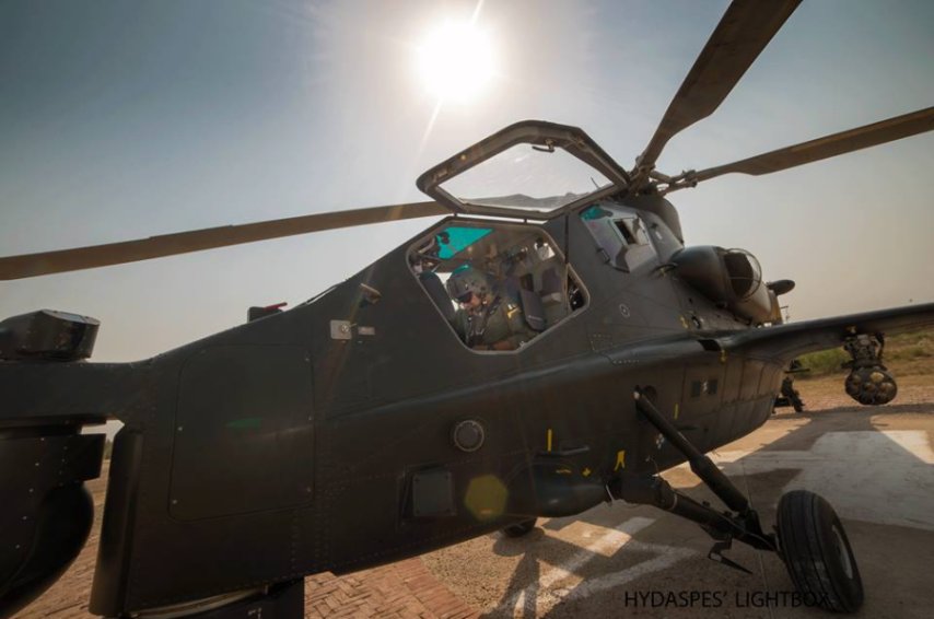 ArmedUpdat1947's tweet photo. Pakistan Army Aviation (PAA) Pilots evaluating Z-10 attack Helicopter, circa 2016.

3x Airframes were delivered to Pakistan Army in 2015 but they were Rejected after Rigorous Testing in Military Exercises near Indian Border.

Later, an Upgraded Variant "Z-10ME" was specially developed by China to meet PAA Requirements and according to OSINT Reports, PAA is about to Receive around 5x Z-10ME Helicopter before 2027, boosting its Deterrence and Rapid Response along the Indo-Pak Border.