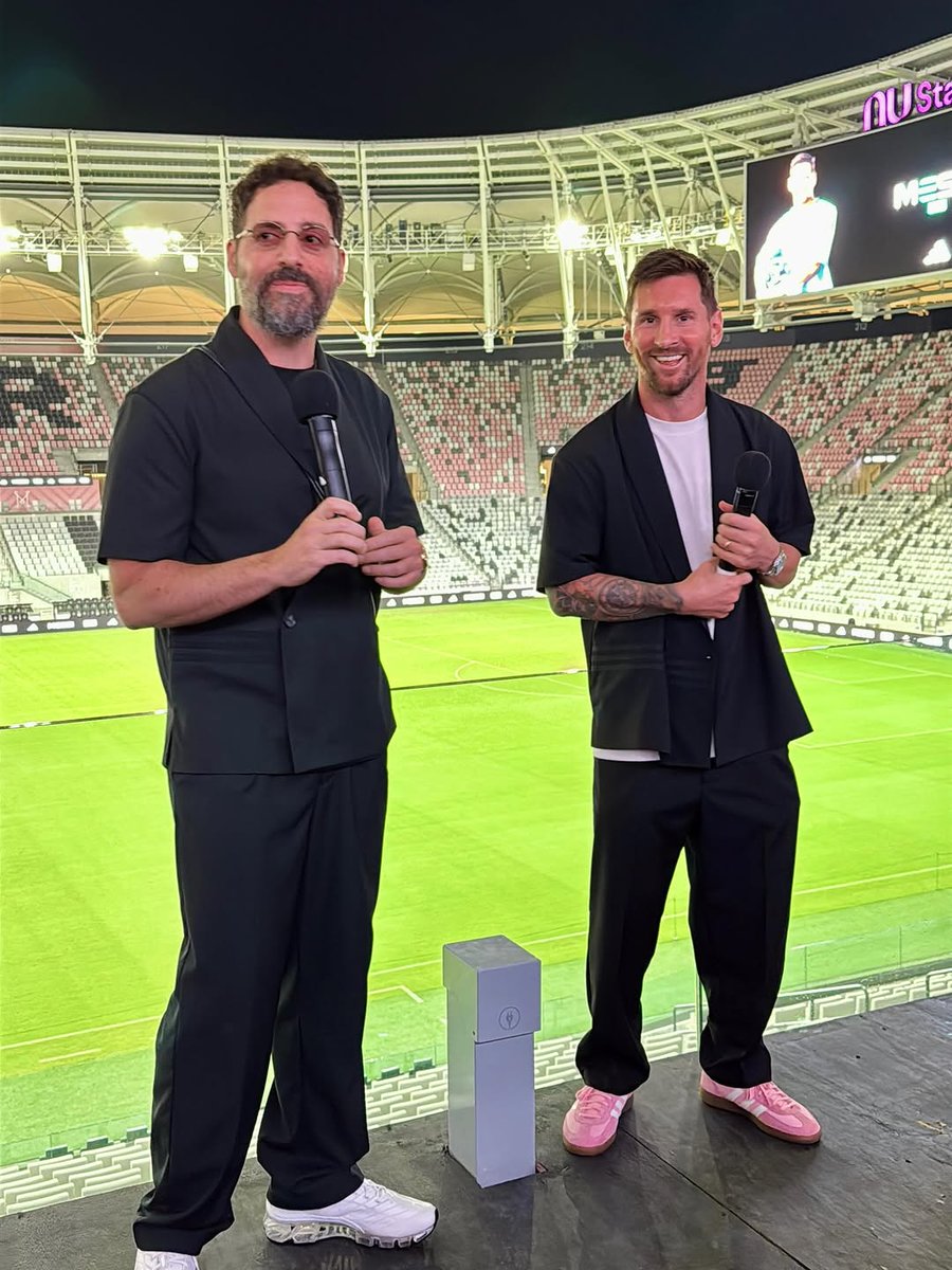 KING MESSI 10 tweet media