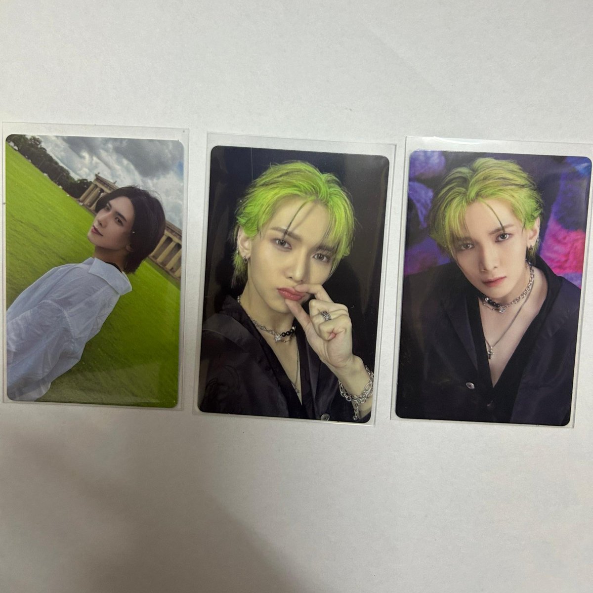 yedammiekyu's tweet photo. WTS Ateez Yeosang and Yunho pcs each rm 15!! exc postage~ #PasarAteezMY #PasarAteez https://t.co/Sce3j5omoA