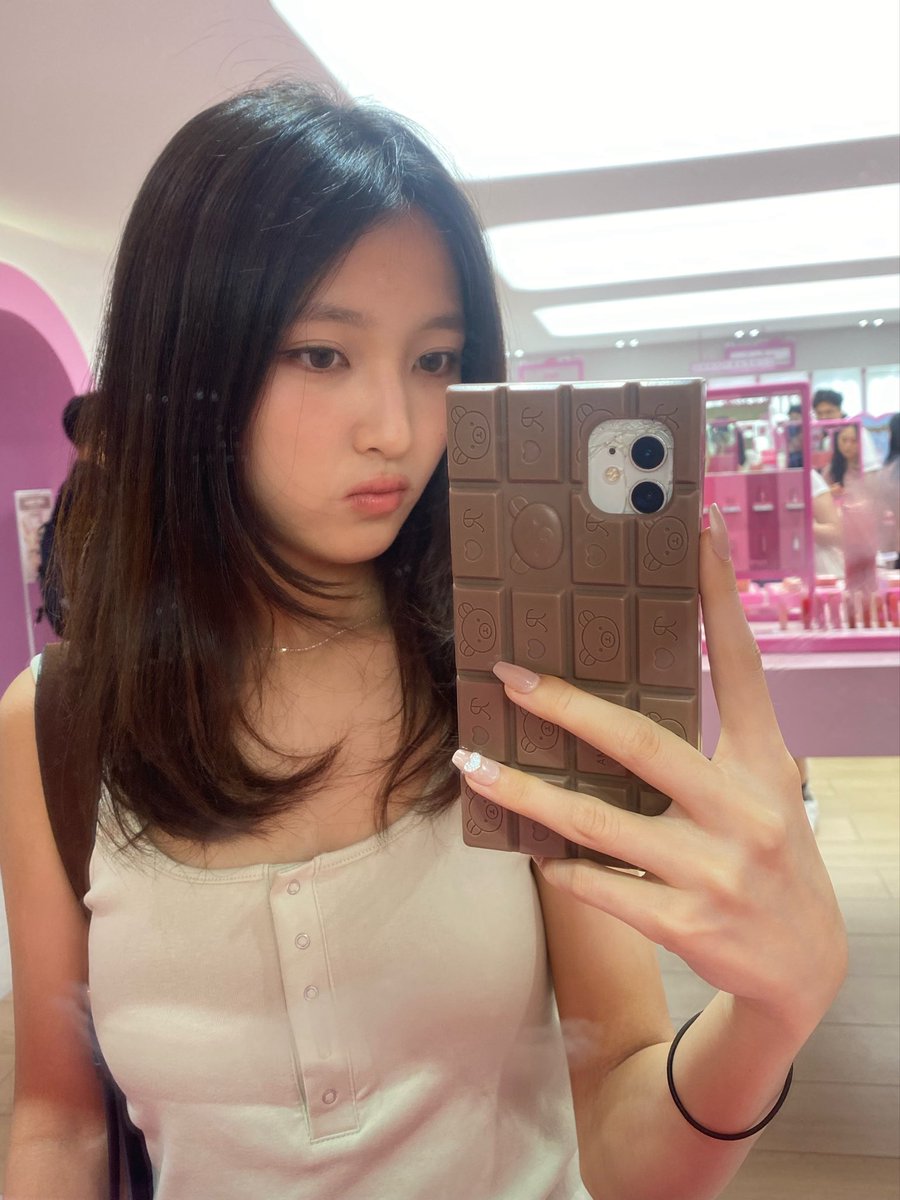 평화 tweet media