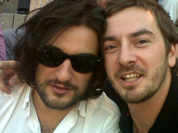 FonsiLoaiza's tweet photo. Manuel Jabois: "Suelo ir por la vida a tumba abierta". Es de los periodistas del palco del Bernabéu que más cuida el capo Florentino Pérez. Escribió el Himno del Real Madrid después de blanquear al fascista de Ochaíta, líder nazi de Ultras Sur, hoy líder de Grada Fans. https://t.co/fEUVOntbOK