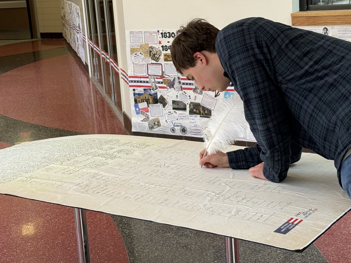 DrSmithFCAHS's tweet photo. Happy History Day from @FCASD! #America250 https://t.co/imhZ2K9PJl