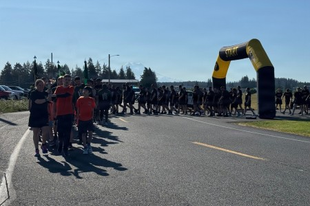 Yelm_Blogger's tweet photo. Yelm’s Jonah Tolar led his team in the Special Olympics Athlete Oath, helped carry the Flame of Hope! https://t.co/LbOyX47wcT https://t.co/LclPLksQb6