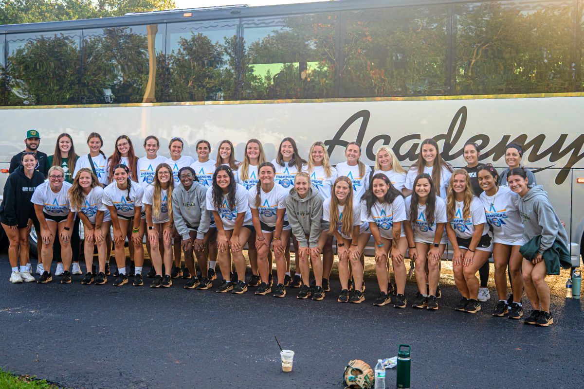SaintLeoUniv's tweet photo. And they’re off! Our Saint Leo Lions Softball team departed today for the NCAA Division II Softball World Series in Chattanooga, Tennessee. The Lions will open tournament play against St. Thomas Aquinas on May 28, at 11 a.m. Let’s go, Lions! https://t.co/MOXiwY5WZ7 https://t.co/xNxZE7XNNK