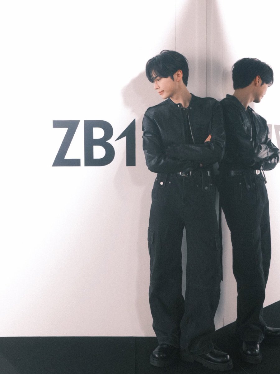 햄물관 tweet media
