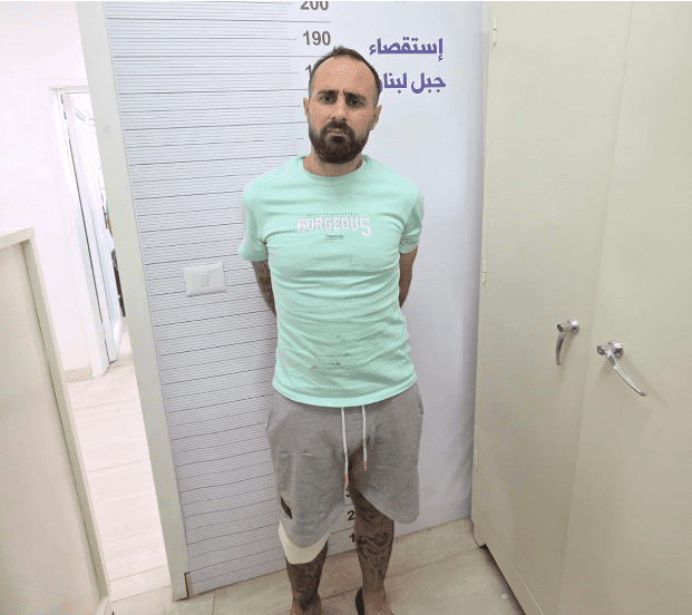 Radarscoop's tweet photo. سلب صيدلية ونشل محامية (فيديو)
https://t.co/I1ADYuqBbe https://t.co/pNOk8UfxhO