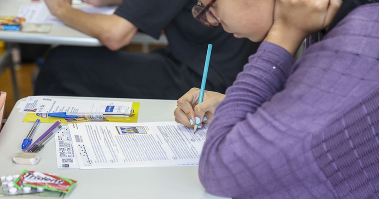 abcdusp's tweet photo. Fuvest define novas datas de aplicação das provas do vestibular para ingresso na USP
A 1ª fase será realizada no dia 1º de novembro, e a 2ª fase, nos dias 6 e 7 de dezembro de 2026. Saiba mais: https://t.co/5S7NSRSAdk

@abcdusp https://t.co/IbCSf1e2HV