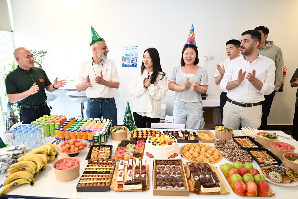 cscecksa202510's tweet photo. CSCEC KSA hosted an Eid al-Adha celebration, featuring a traditional Saudi hospitality corner. Employees enjoyed Saudi coffee and traditional desserts, participated in a themed dessert-decorating activity, and celebrated birthdays together.
Eid Al-Adha Mubarak!  #CSCEC https://t.co/drZfY7waM4