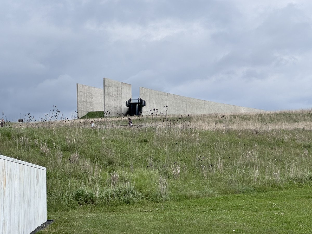 frphartmann's tweet photo. One would be terribly remiss to be driving the beautiful Lincoln Hwy (US 30), and not visit the National Flight 93 Memorial.  Such quiet dignity and solemnity. It is hard to believe that it is almost 25 years.  May we never forget. May they rest in peace. https://t.co/9VKJaPLDiY