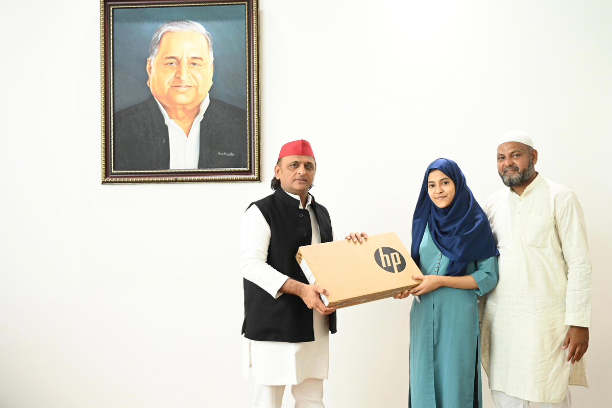 Akhilesh Yadav tweet media