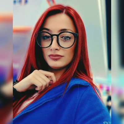 gulcinxds's tweet photo. #YeniProfilResmi https://t.co/CfSpaw9qmW