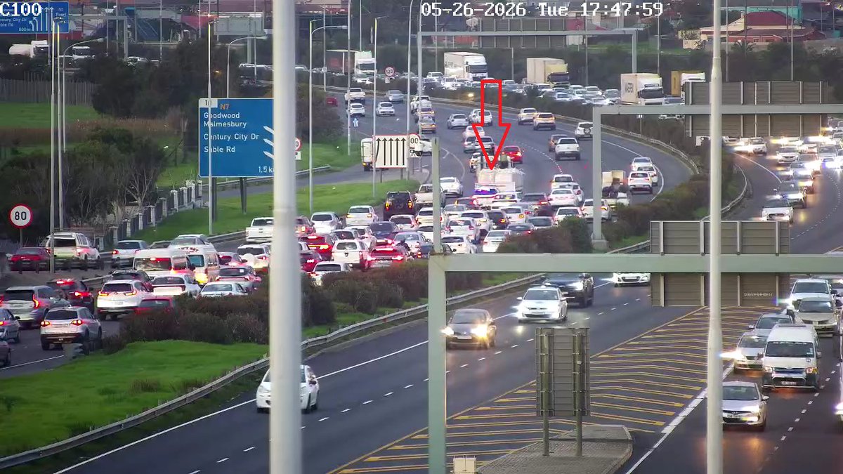 CapeTownFreeway's tweet photo. 26052600161: Stationary Vehicle: N1 Outbound after Koeberg. Left lane closed. expect delays.#ItCanWait https://t.co/9zylKYXf9W