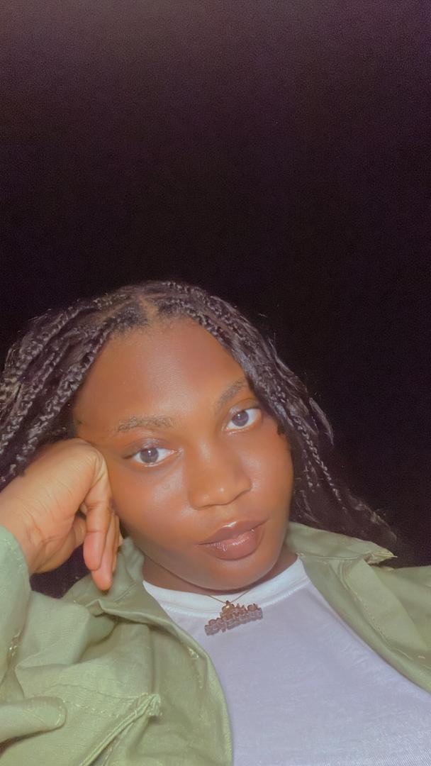 Wuragraphics's tweet photo. Planned to start NYSC by June, but NYSC had other plans 😭
Got called a day before camp, somehow survived it, made amazing memories, lost my design motivation for a bit.
But I’m back now 🥹🎨
Make sure you make me your designer. https://t.co/TNxV7UJtVq