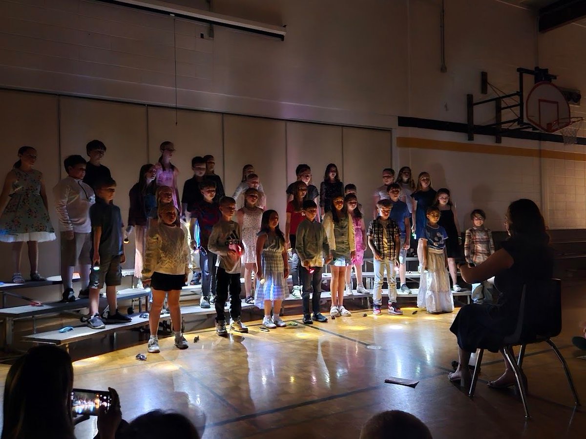 goCubans's tweet photo. On Thursday, May 21 CCES had a successful 3-5 Fine Arts Program! The artwork and performances by the students were wonderful!
#GoCubans https://t.co/l31i3QeRLS