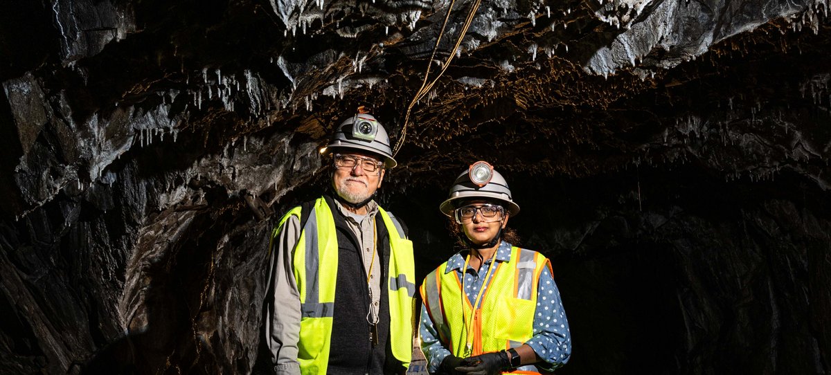 SanfordLab's tweet photo. Microbes found by Dr. Tanvi Govil and her team, deep below the earth at SURF, are being used to engineer enzymes that can pull CO2 gas directly from coal-fired power plant emissions. The new technology could help reduce carbon in the atmosphere. 

https://t.co/71aWFLbQA3 https://t.co/r74HpVxQ2G