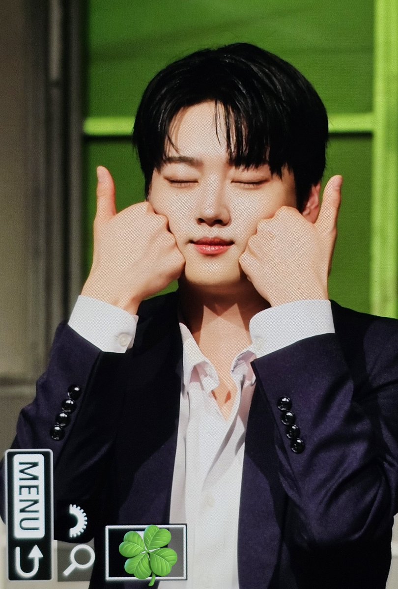 선샤인 ☀️ tweet media
