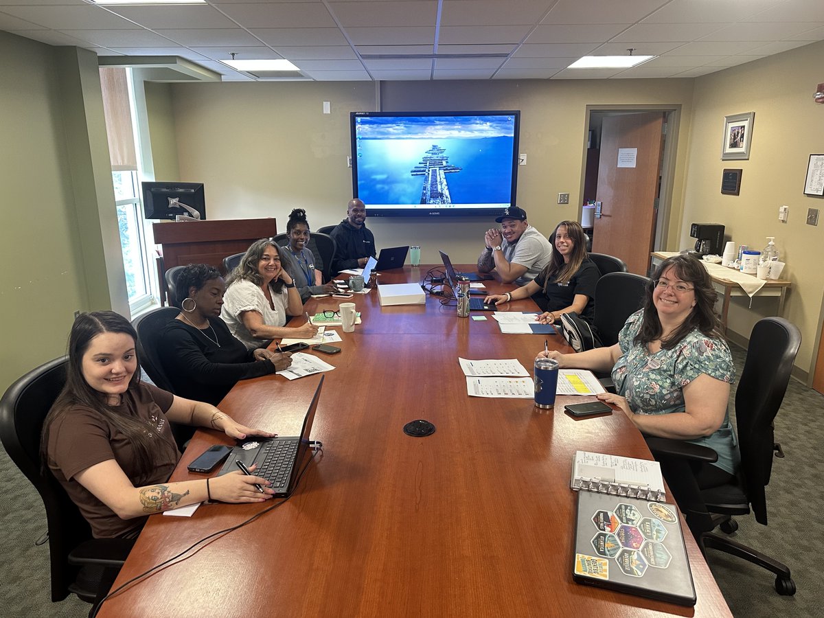 PatrickHenryCC's tweet photo. Summer campers, our team is preparing for you! 

We are excited to welcome middle &amp; high school summer camp students to P&amp;H beginning in June. Be on the lookout for the awesome experiences &amp; partner opportunities they have in store.

#UpwardBound #MHCAfter3 #PreCollegePrograms https://t.co/W46EpARdOp