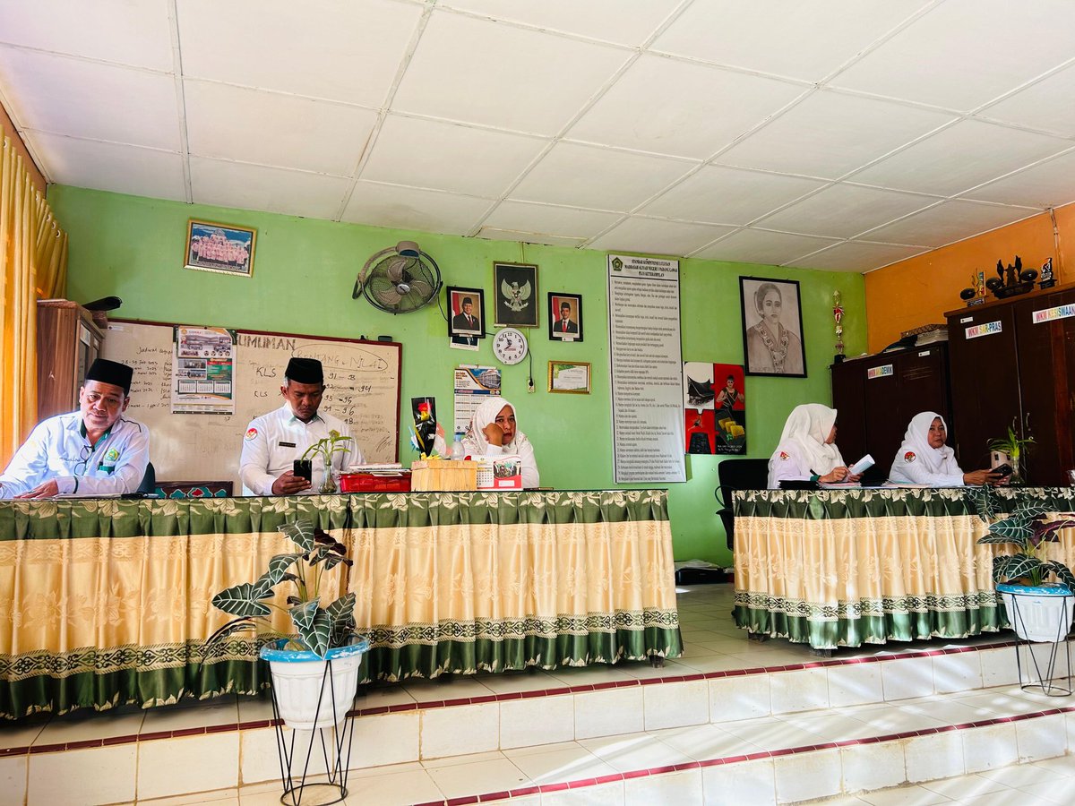 Man1Palas's tweet photo. MELALUI RAPAT AKTUALISASI MAN 1 PADANG LAWAS MATANGKAN PROGRAM BANK SAMPAH BERBASIS EKOTEOLOGI

selengkapnya : 
https://t.co/WQavCX92VE

#Madrasah
#Kemenag
#ekoteologi
#man1palas https://t.co/qT21OivAJX