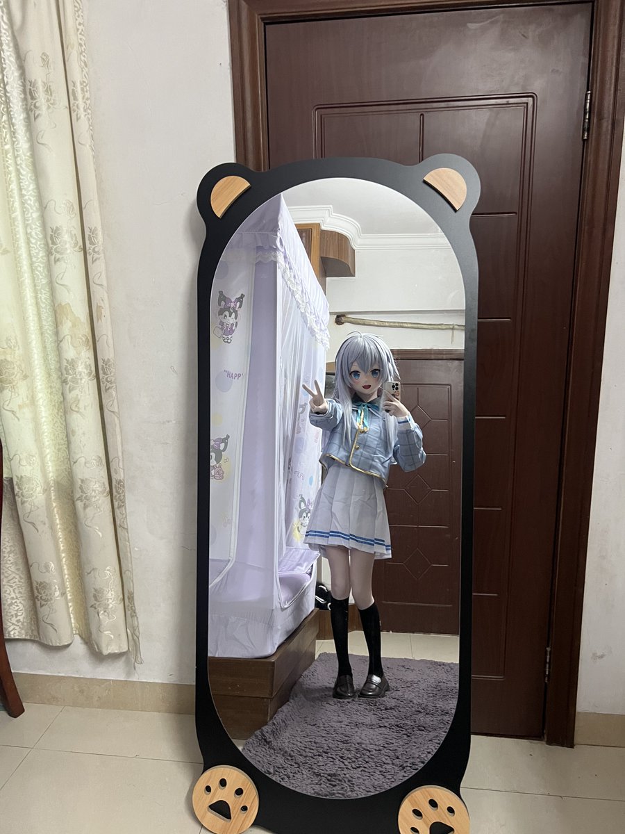 yuanfeibai3's tweet photo. 感谢@fujunhao61 请我来玩孩子玩的很开心😭
衣服穿了个遍真好啊

#着ぐるみ #kigurumi  
#カグラナナ https://t.co/voWu9Qf8Ii